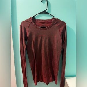 Dark Red Lululemon swiftly tech- size 4